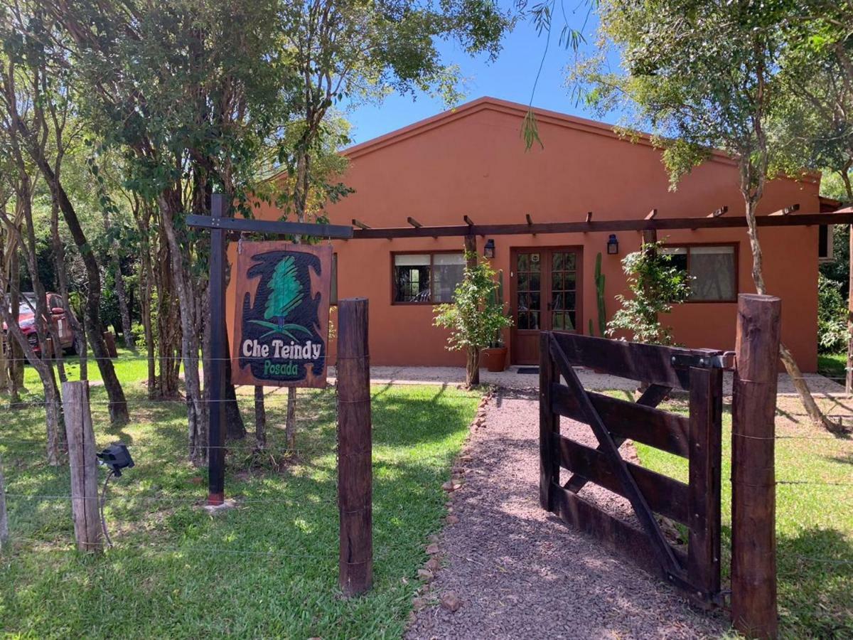 Posada Che Teindy Colonia Carlos Pellegrini  Exteriör bild