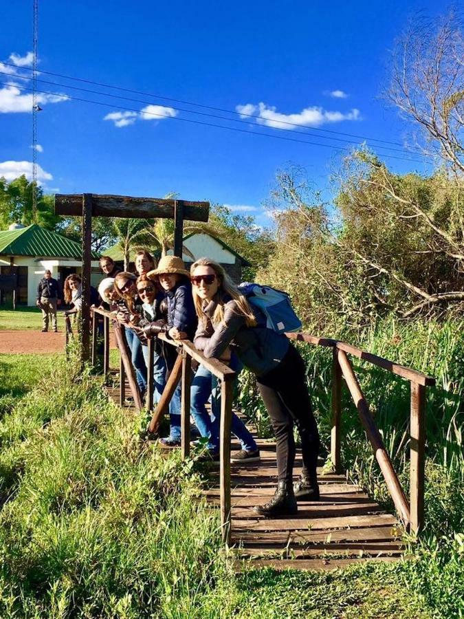 Posada Che Teindy Colonia Carlos Pellegrini  Exteriör bild