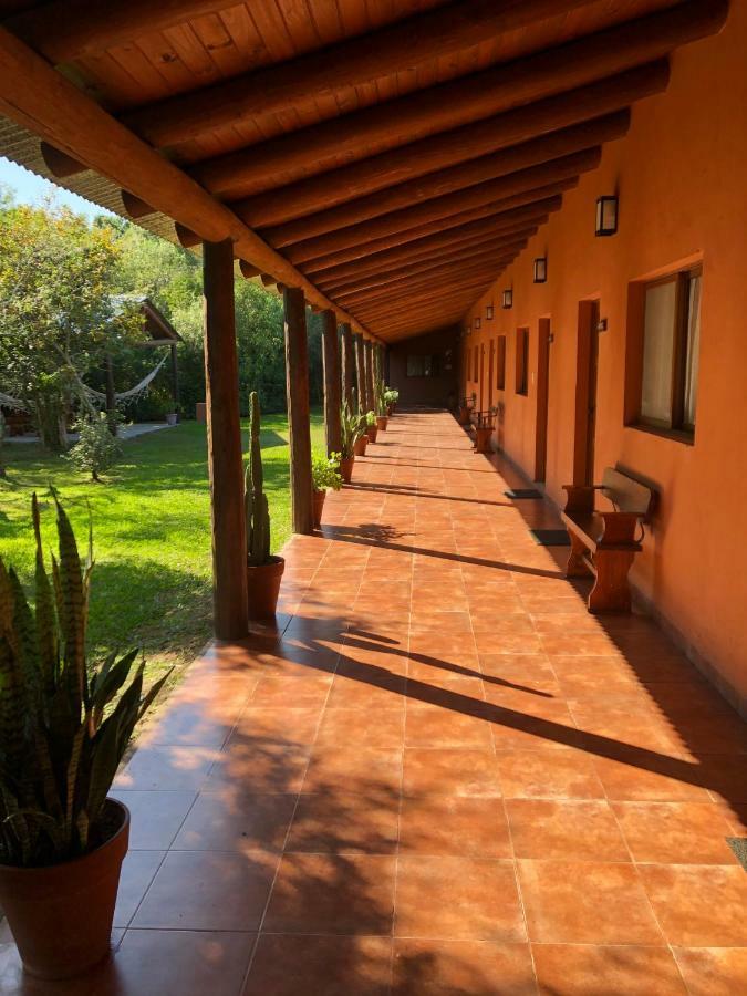Posada Che Teindy Colonia Carlos Pellegrini  Exteriör bild